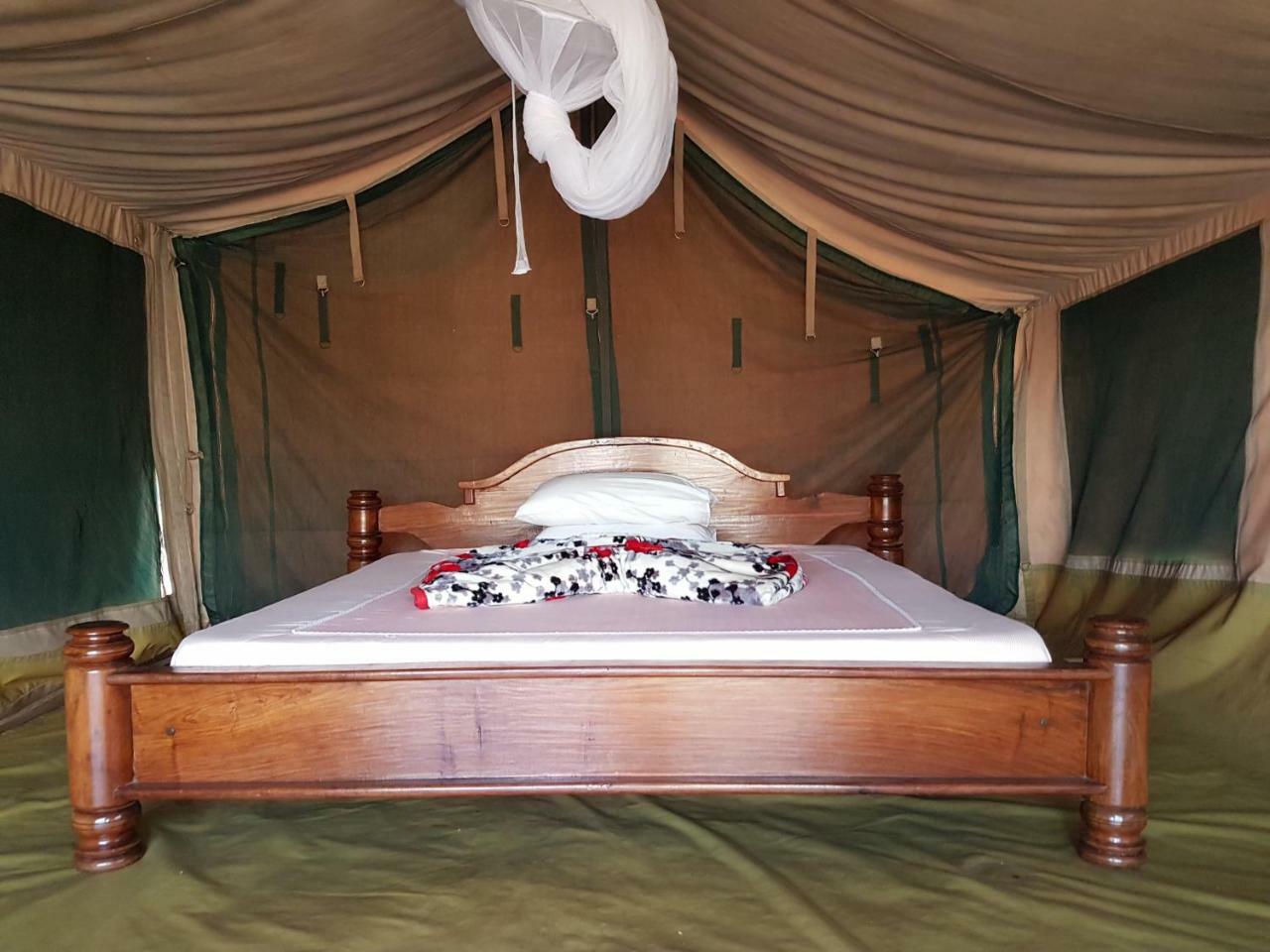 Kizumba Camp Site Otel Manyara Dış mekan fotoğraf